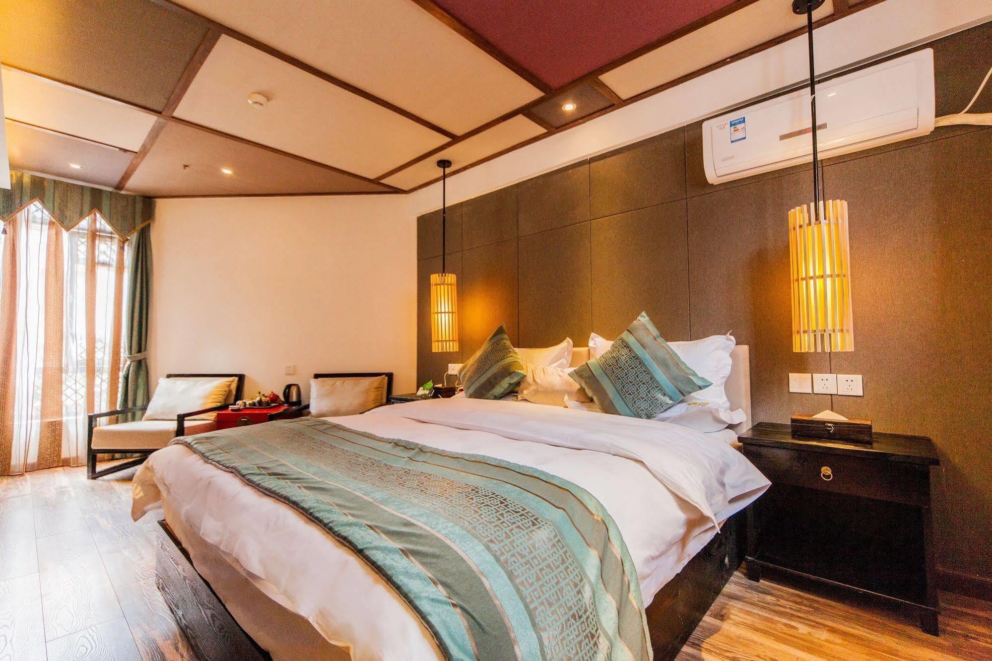 Lijiang Liman Hotel Екстериор снимка