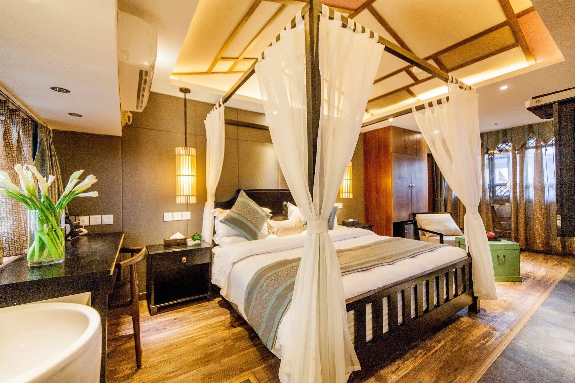 Lijiang Liman Hotel Екстериор снимка