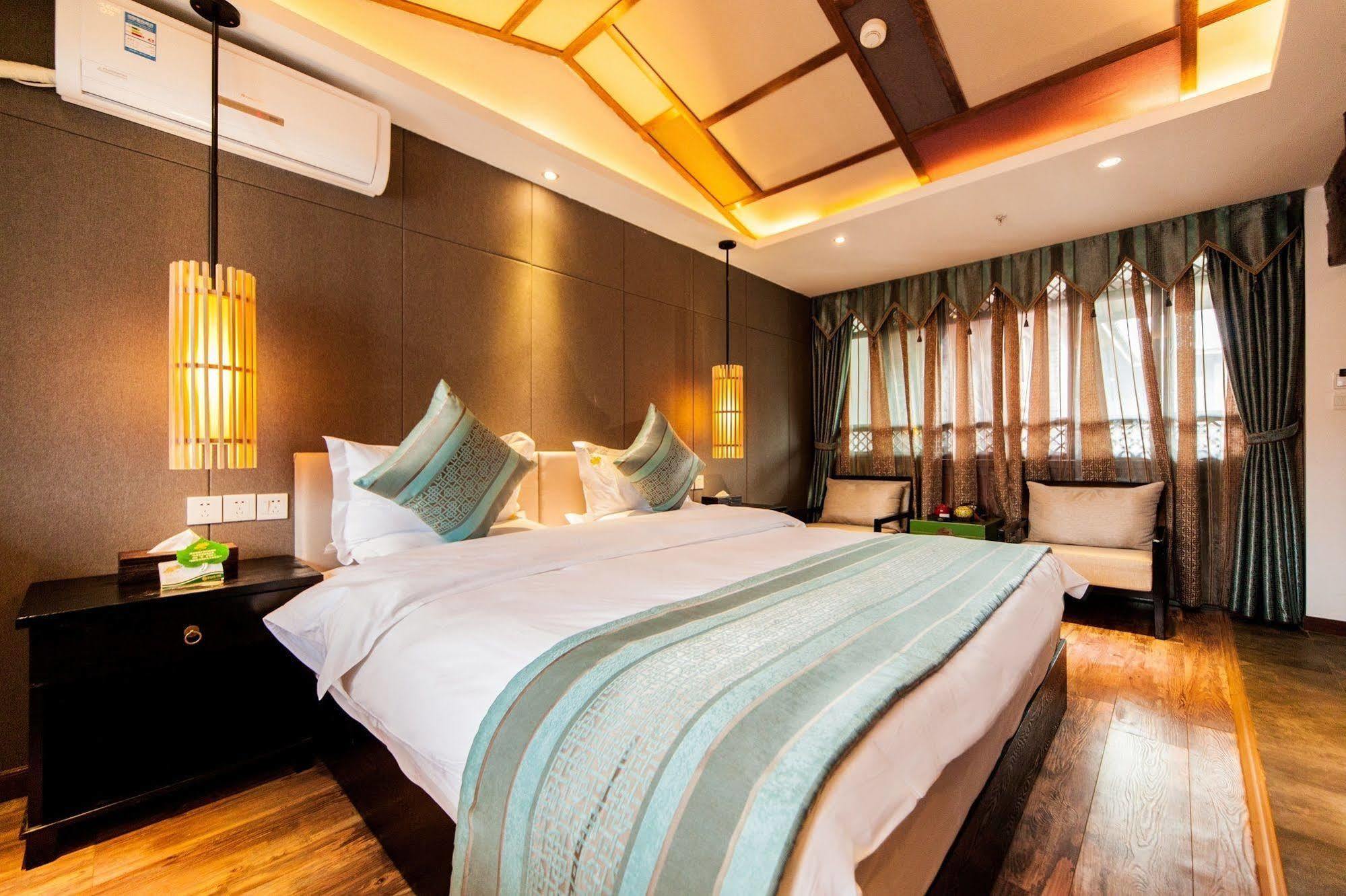 Lijiang Liman Hotel Екстериор снимка