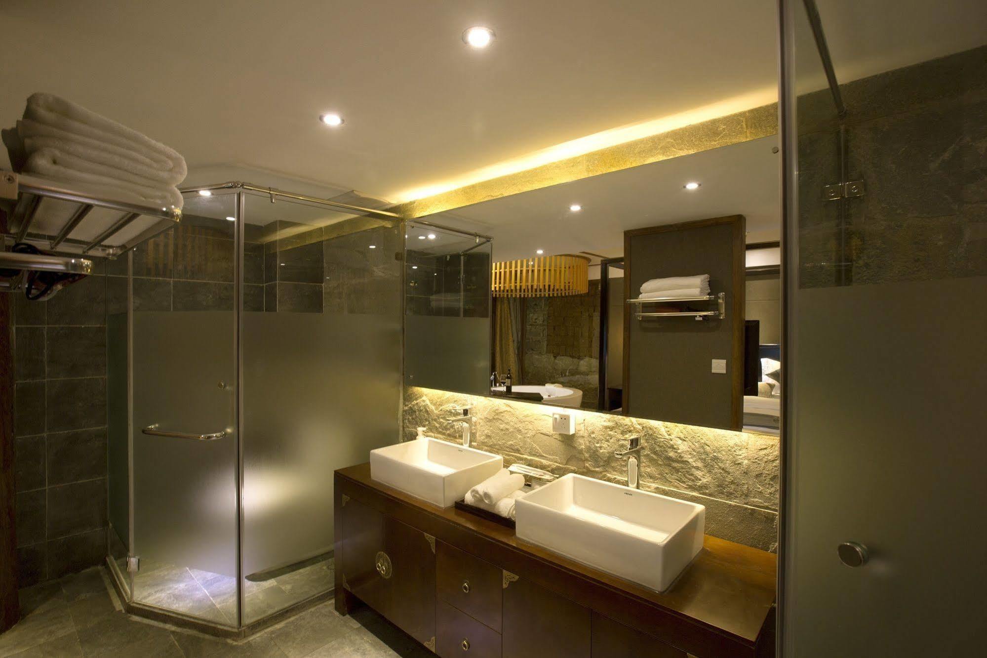 Lijiang Liman Hotel Екстериор снимка